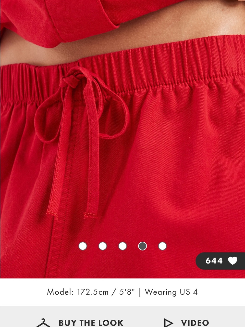 ASOS Design pull-on Red Elastic Drawstring Shorts - Picture 4 of 8